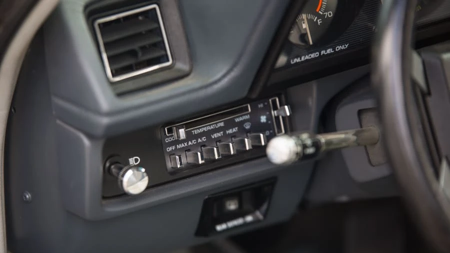 1986 Shelby - Image 15 of 20