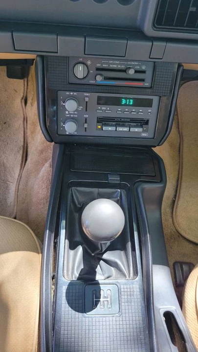 1986 Pontiac Firebird 3rd Gen - Image 9 of 20