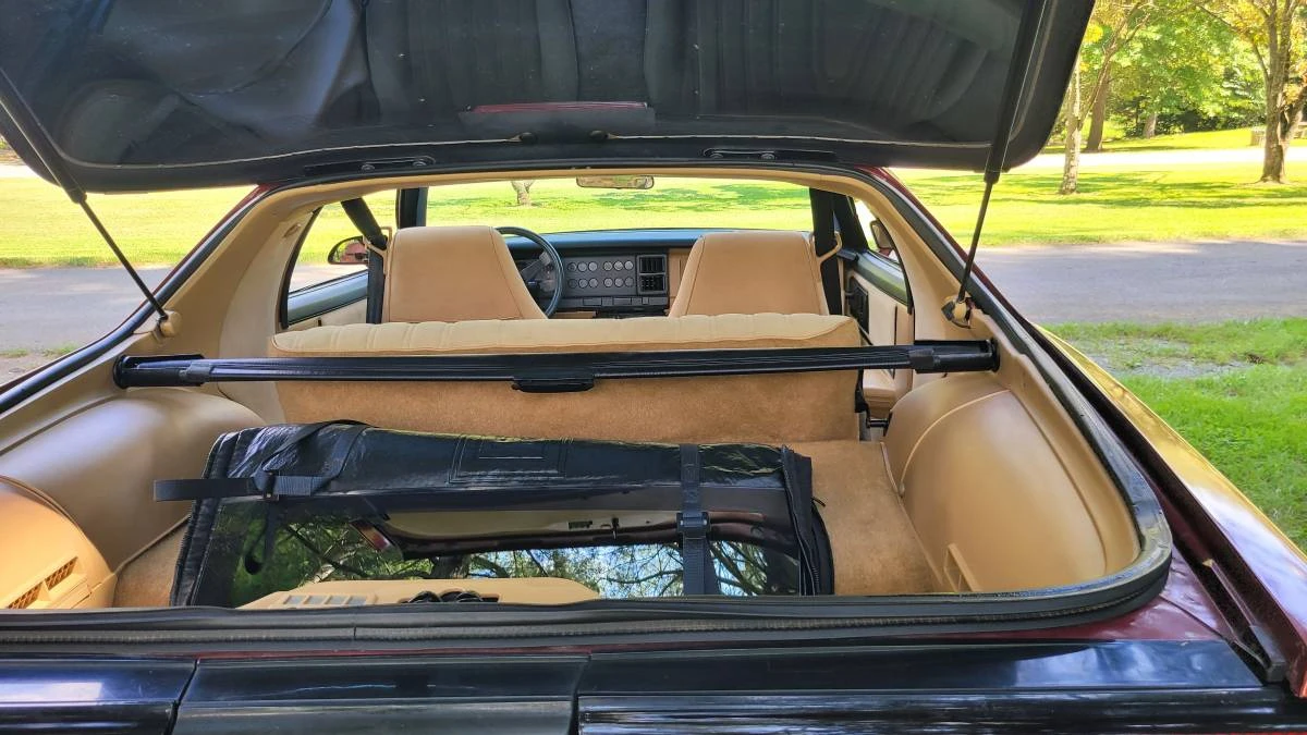 1986 Pontiac Firebird 3rd Gen - Image 19 of 20
