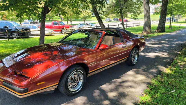 1986 Pontiac Firebird T-Top