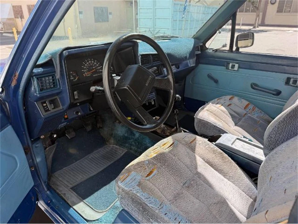1986 Toyota 4Runner 1st Gen - Image 17 of 23
