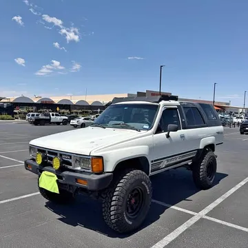 1986 Toyota 4Runner DLX 4X4