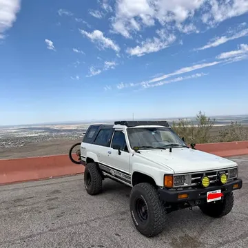 1986 Toyota 4Runner DLX 4x4
