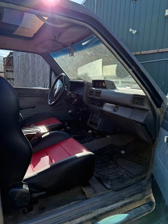 1986 Toyota 4Runner 1st Gen - Image 5 of 10