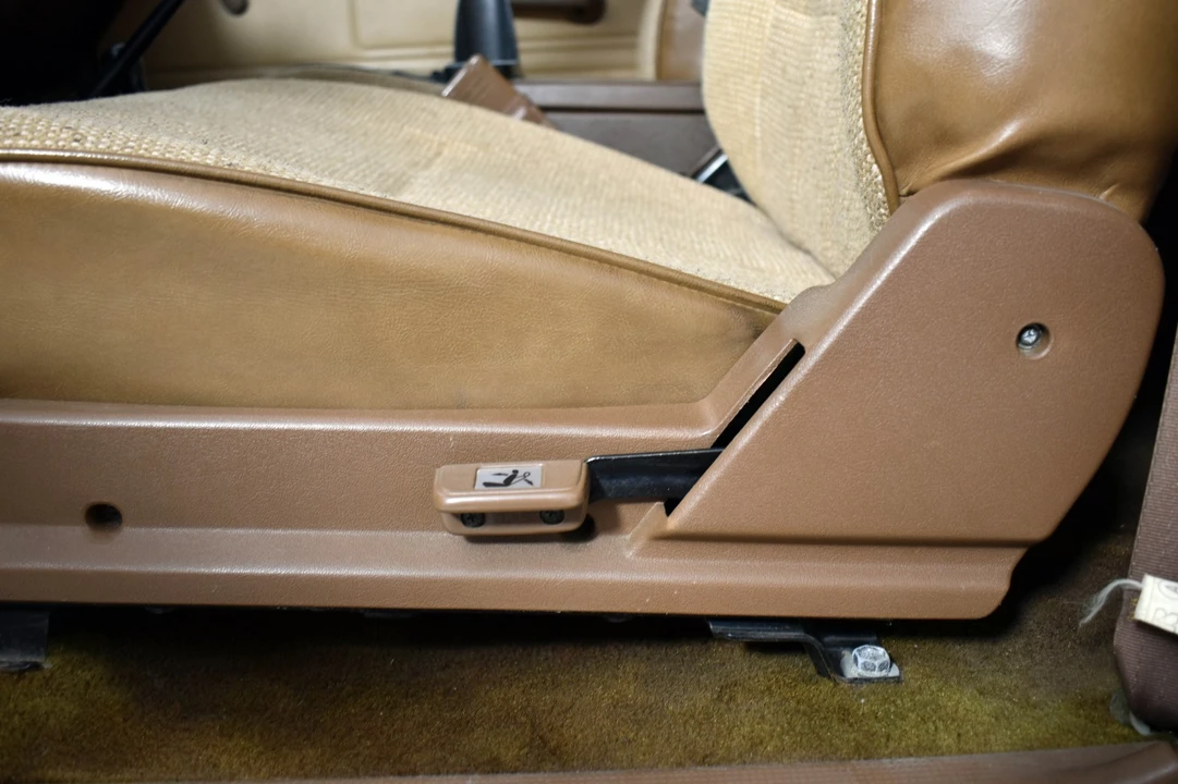 1986 Toyota 4Runner 1st Gen - Image 15 of 21