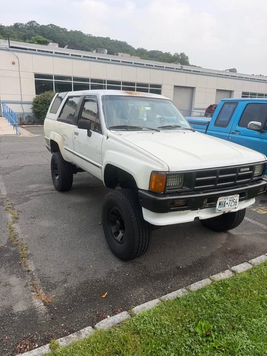 1986 Toyota 4Runner 1st Gen - Image 2 of 7