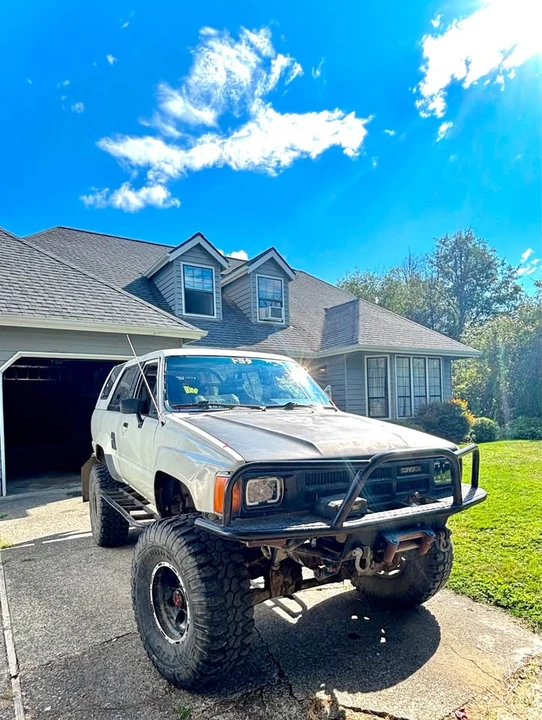 1986 Toyota 4Runner 1st Gen - Image 2 of 2