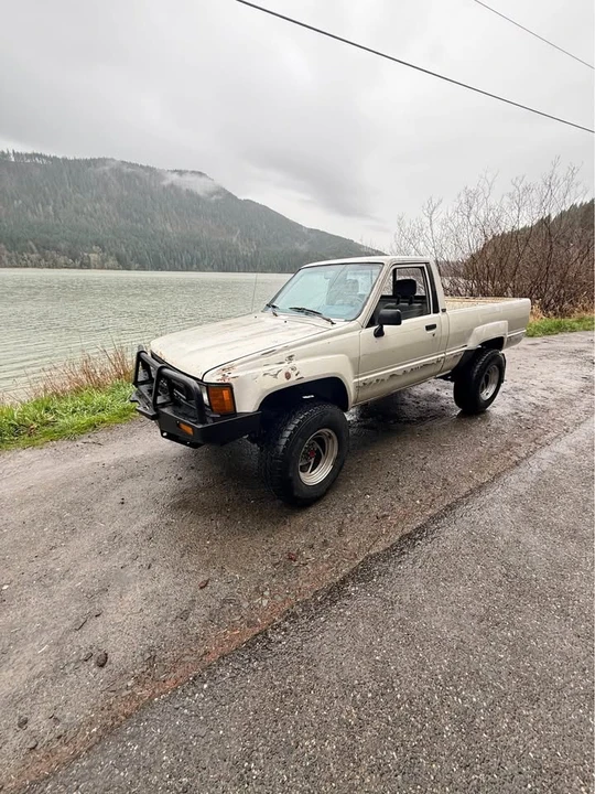 1986 Toyota Corolla AE86 - Image 2 of 3