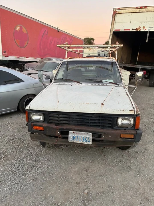 1986 Toyota Corolla AE86 - Image 2 of 7