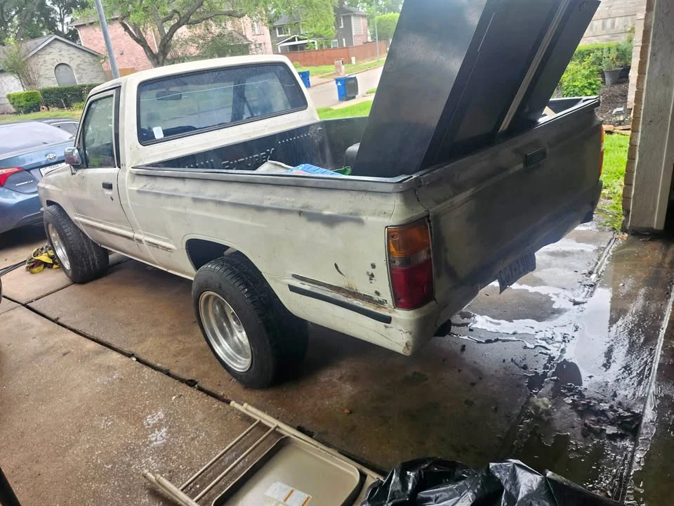1986 Toyota Corolla AE86 - Image 2 of 11
