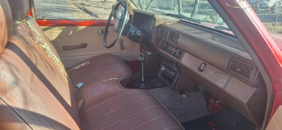 1986 Toyota Corolla AE86 - Image 2 of 4