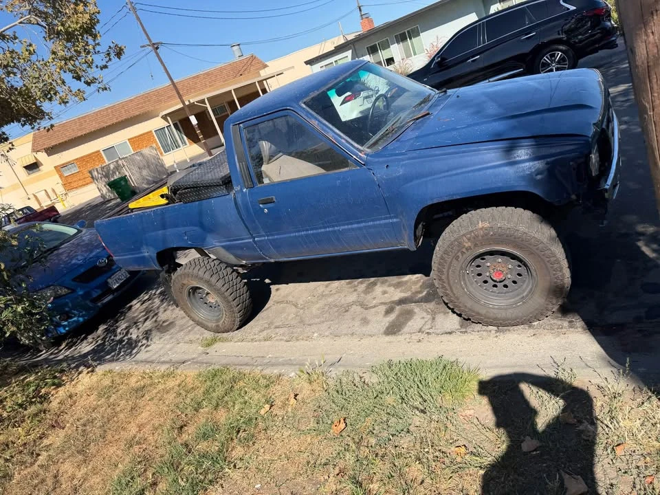 1986 Toyota 86 - Image 2 of 11