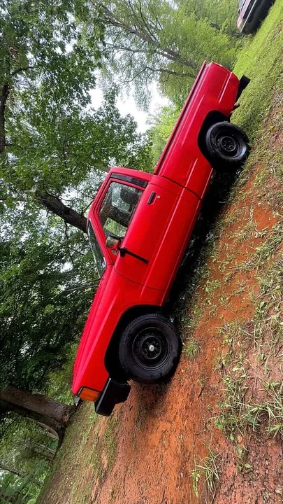 1986 Toyota Hilux 4th Gen - Image 4 of 6