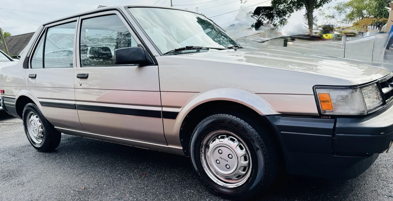 1986 Toyota Corolla 5th Gen - Image 2 of 19