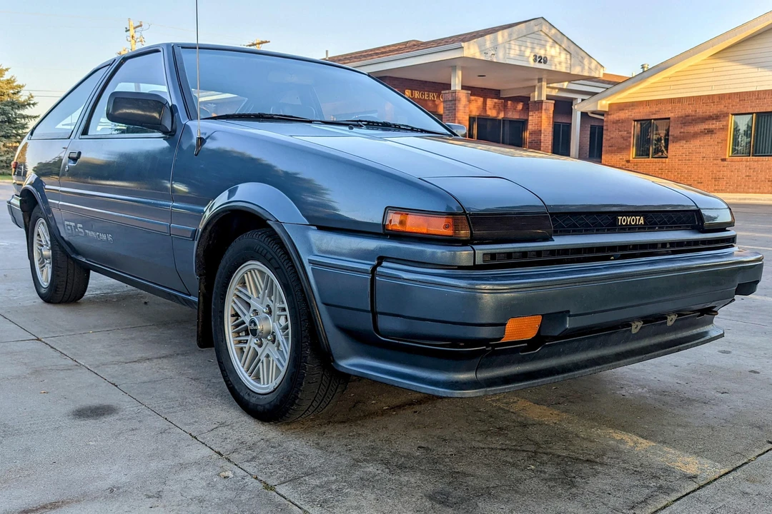 1986 Toyota Corolla AE86 - Image 2 of 31