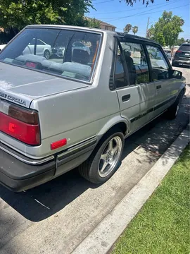 1986 Toyota Corolla LE Sedan 4D