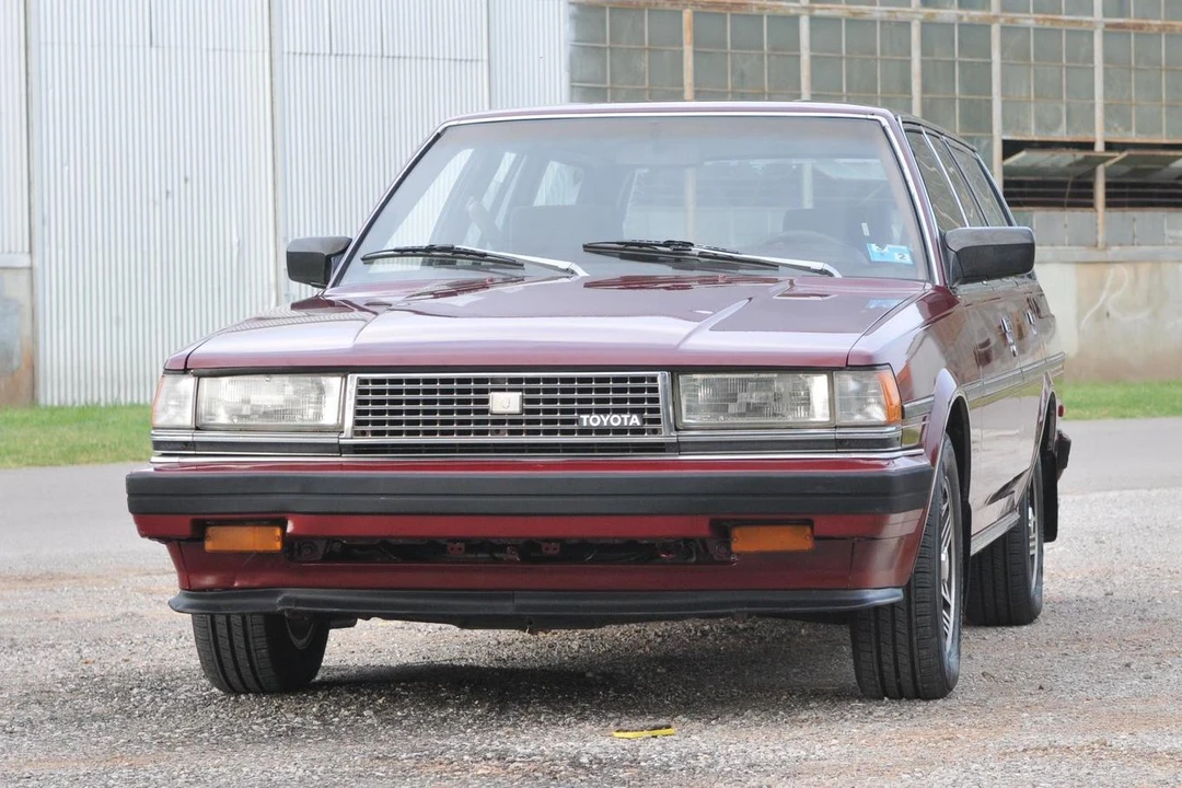 1986 Toyota Mark II 5th Gen - Image 2 of 9