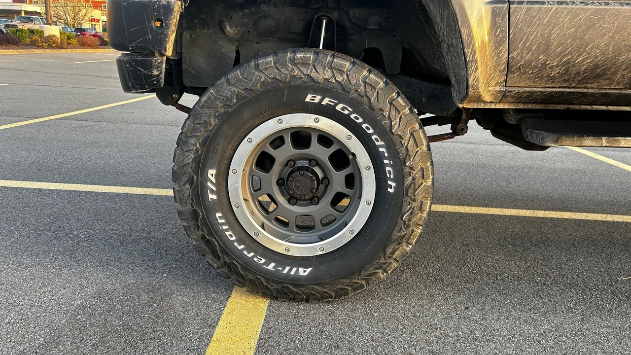 1986 Toyota Hilux 4th Gen - Image 17 of 31