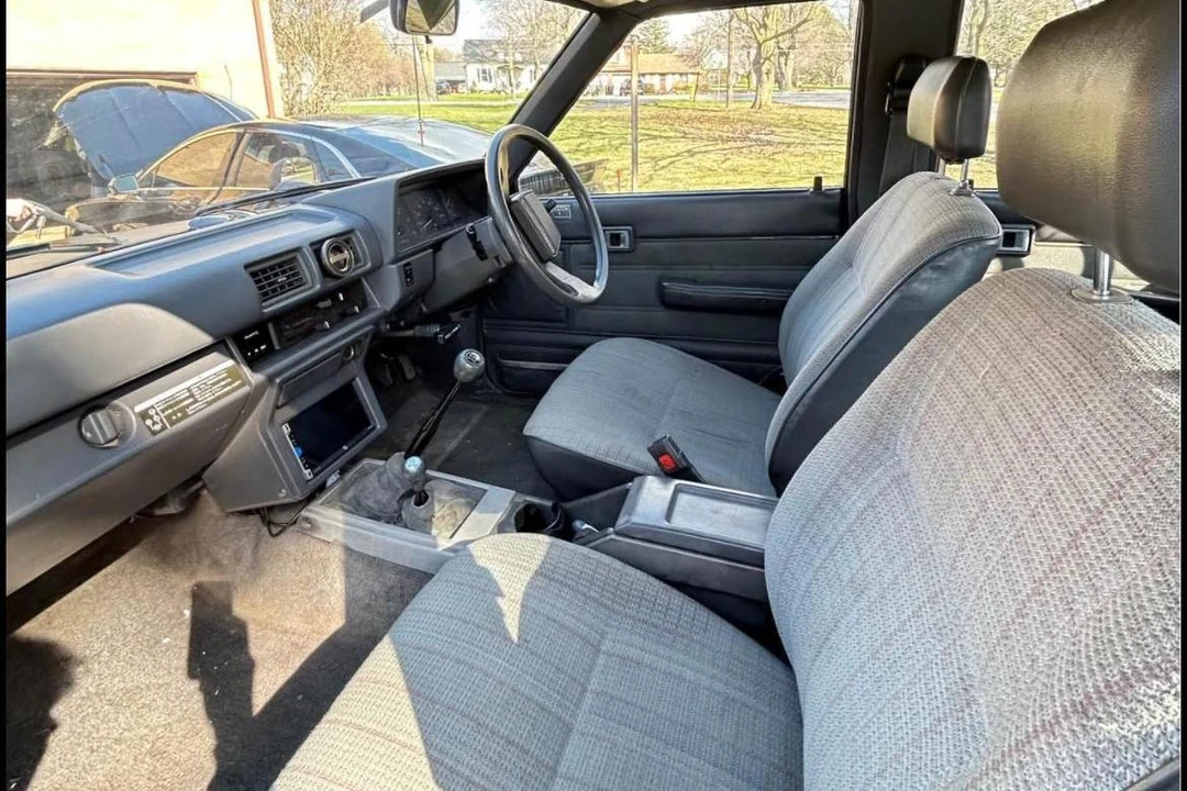 1986 Toyota Hilux 4th Gen - Image 22 of 31