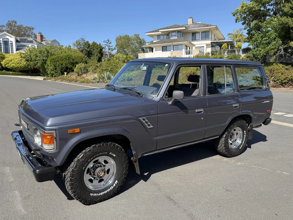 1986 Toyota J60 Land Cruiser - Image 12 of 31