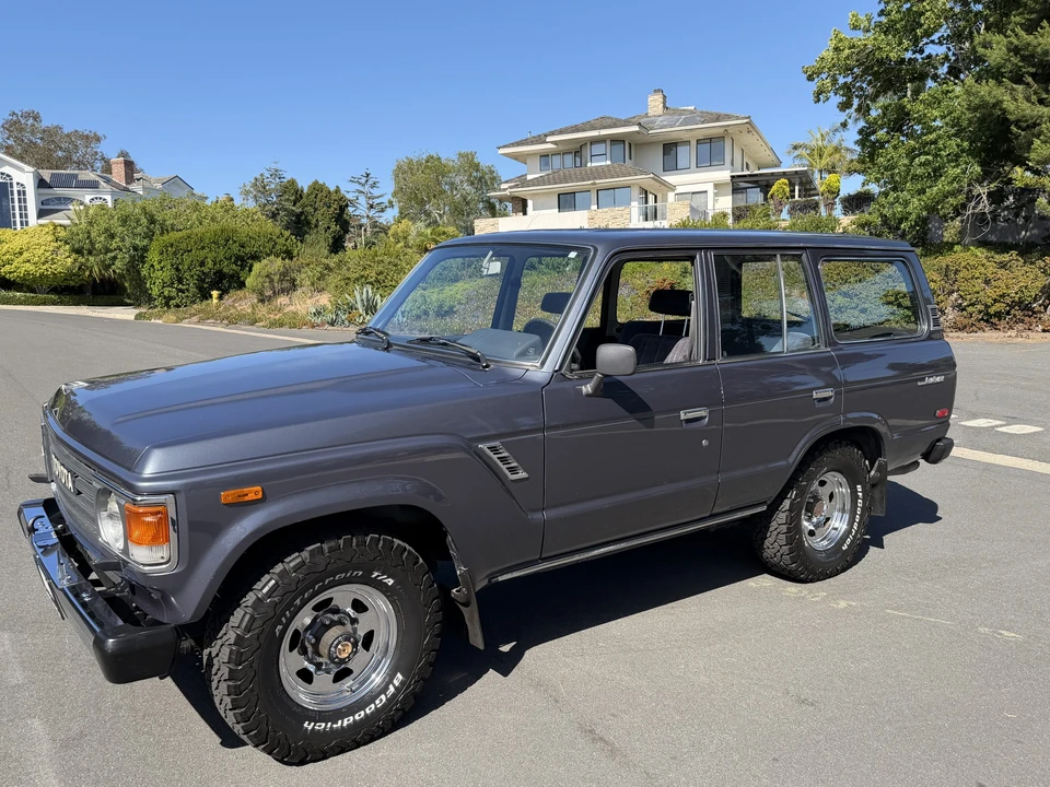 1986 Toyota J60 Land Cruiser - Image 13 of 31