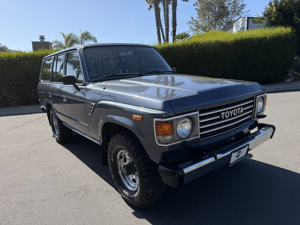 1986 Toyota J60 Land Cruiser - Image 15 of 31
