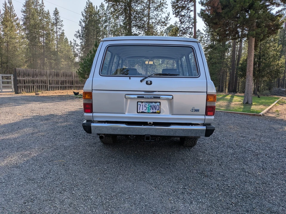 1986 Toyota J60 Land Cruiser - Image 13 of 31