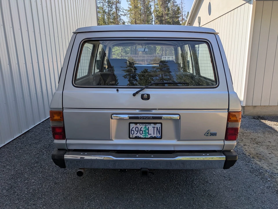 1986 Toyota J60 Land Cruiser - Image 11 of 31