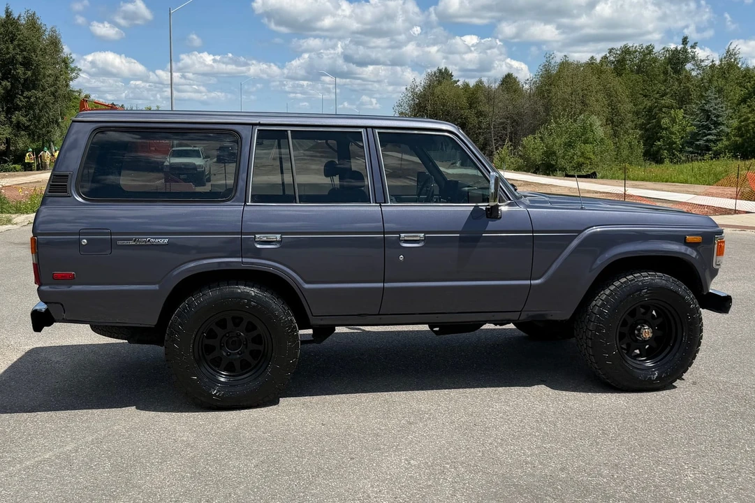 1986 Toyota J60 Land Cruiser - Image 16 of 31