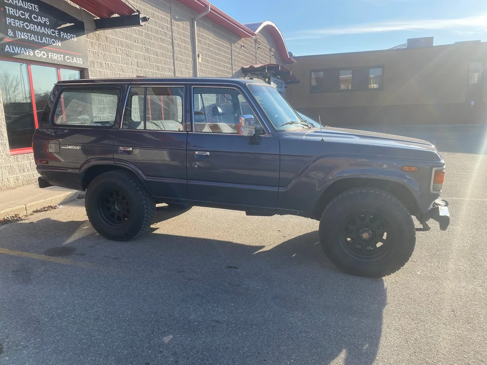 1986 Toyota J60 Land Cruiser - Image 17 of 31