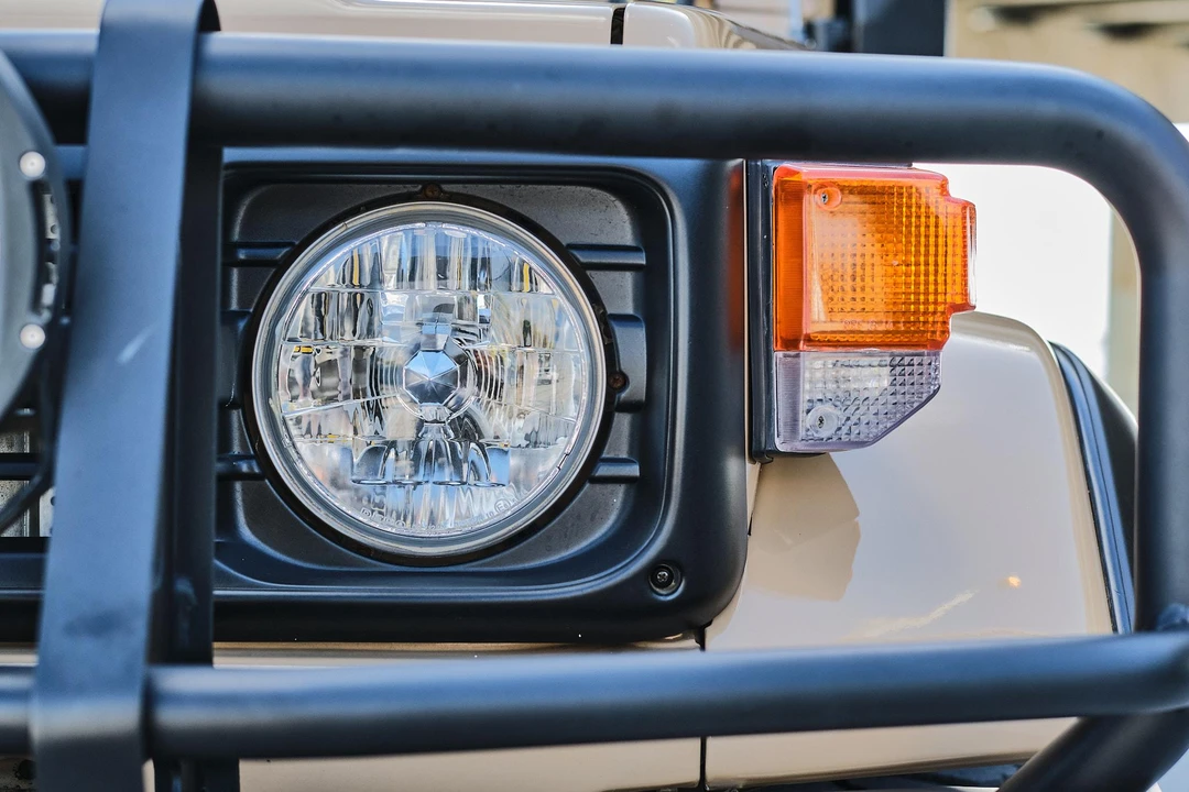 1986 Toyota J70 Land Cruiser - Image 22 of 31