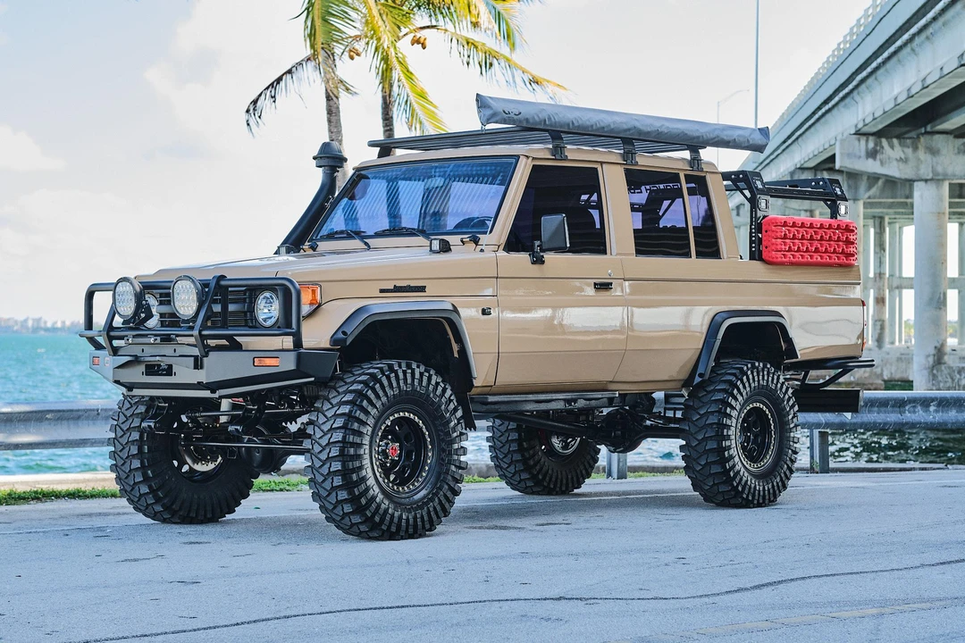 1986 Toyota J70 Land Cruiser - Image 7 of 31