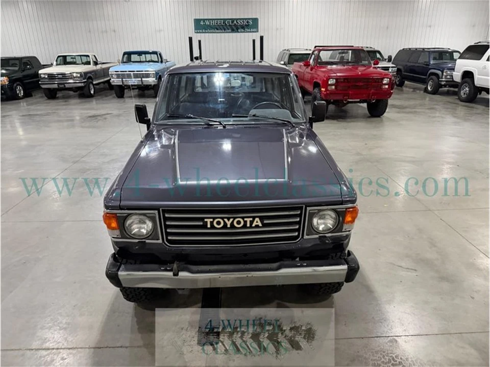 1986 Toyota J60 Land Cruiser - Image 9 of 31