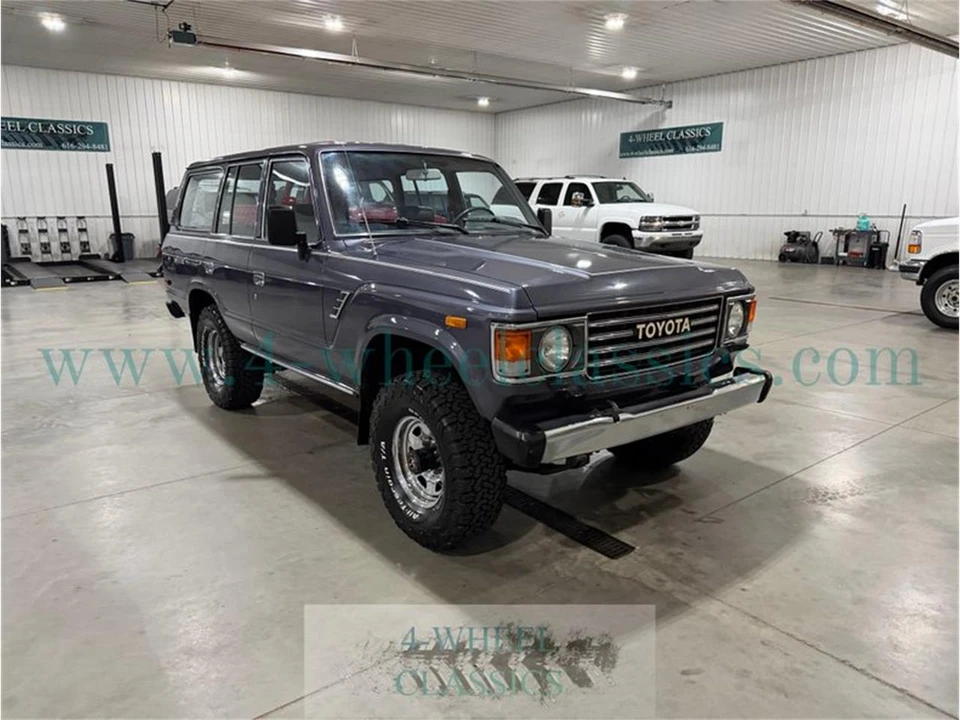 1986 Toyota J60 Land Cruiser - Image 7 of 31