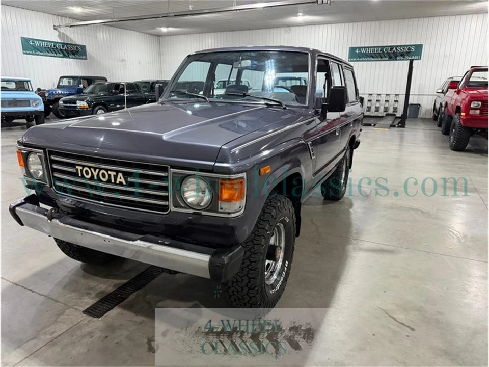 1986 Toyota J60 Land Cruiser - Image 11 of 31
