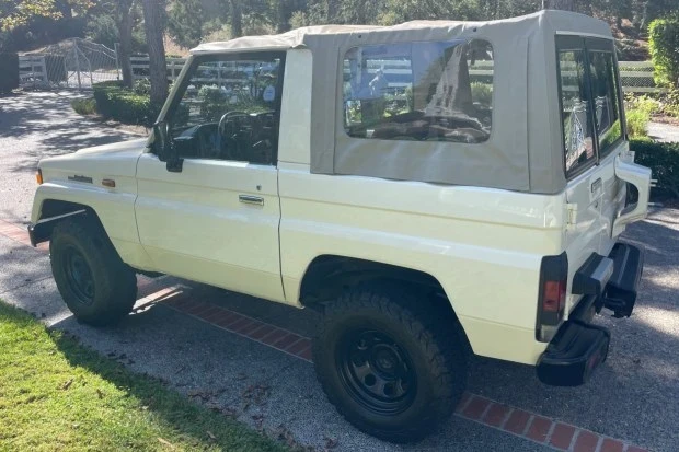 1986 Toyota J70 Land Cruiser - Image 2 of 8