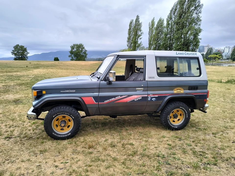 1986 Toyota J70 Land Cruiser - Image 10 of 31