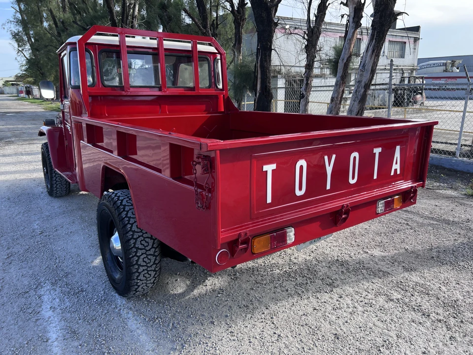 1986 Toyota J40 Land Cruiser - Image 26 of 31