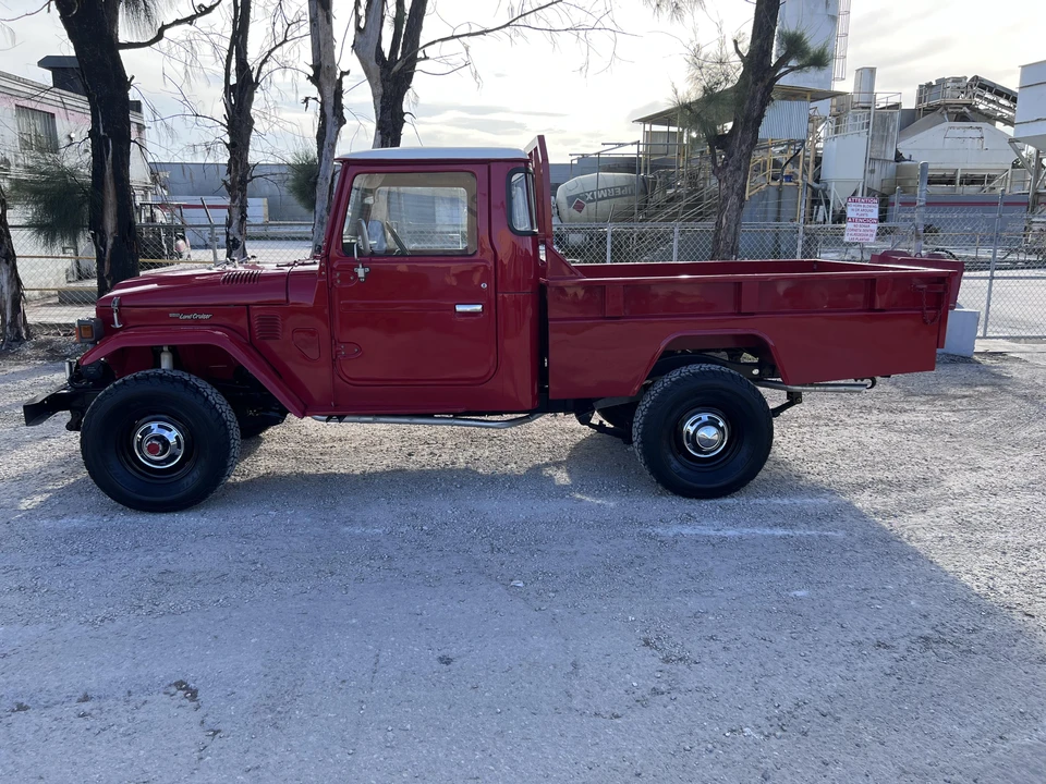 1986 Toyota J40 Land Cruiser - Image 19 of 31