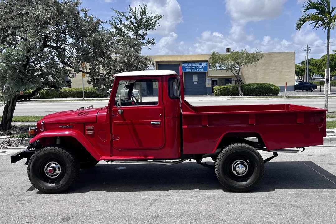 1986 Toyota J40 Land Cruiser - Image 3 of 31