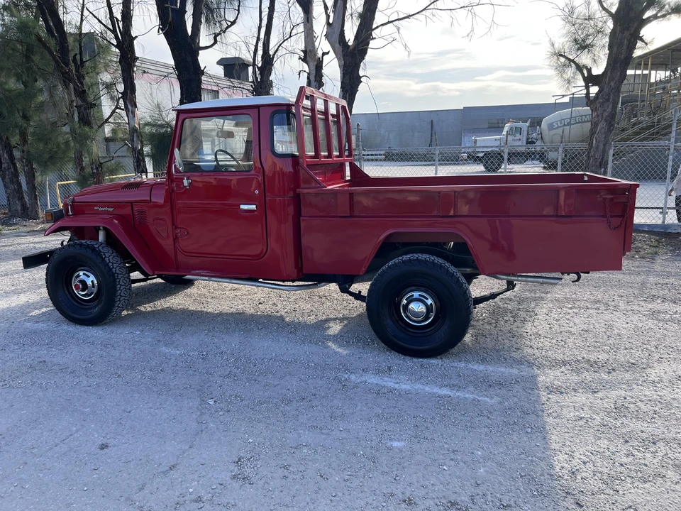 1986 Toyota J40 Land Cruiser - Image 21 of 31
