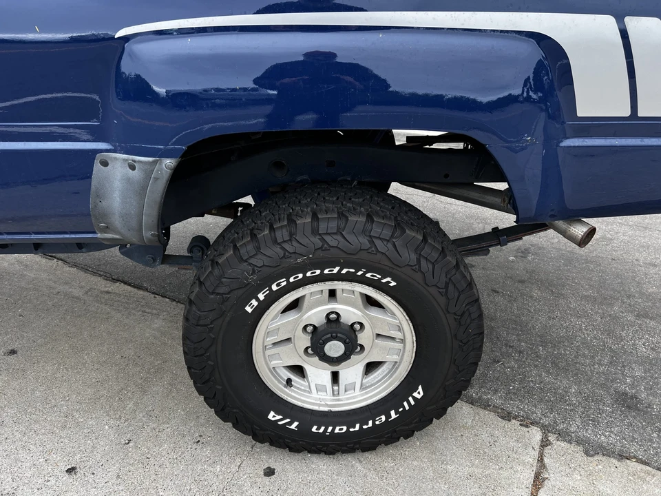1986 Toyota - Image 10 of 31