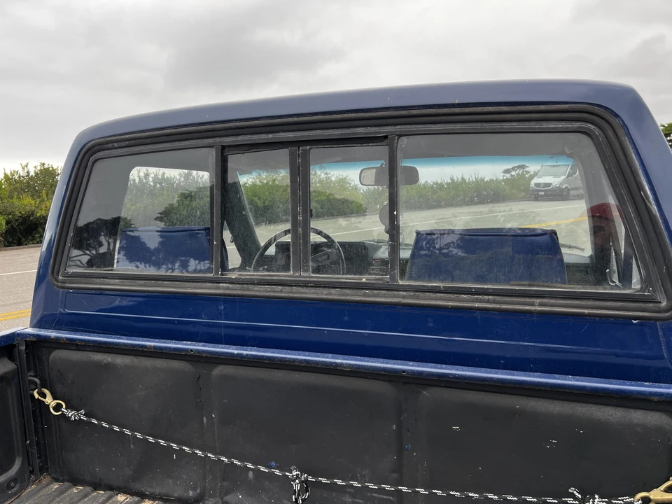 1986 Toyota - Image 26 of 31