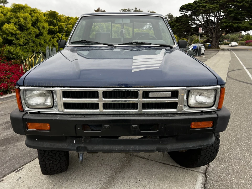 1986 Toyota - Image 4 of 31