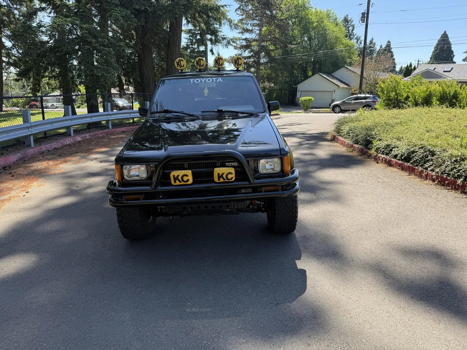 1986 Toyota Hilux 4th Gen - Image 6 of 31