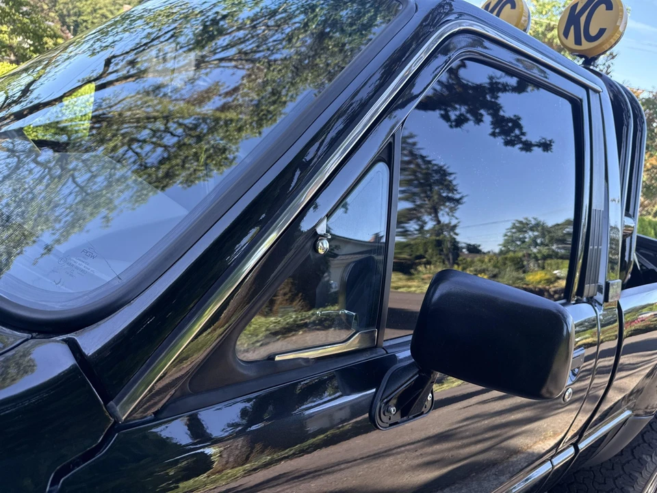 1986 Toyota Hilux 4th Gen - Image 30 of 31