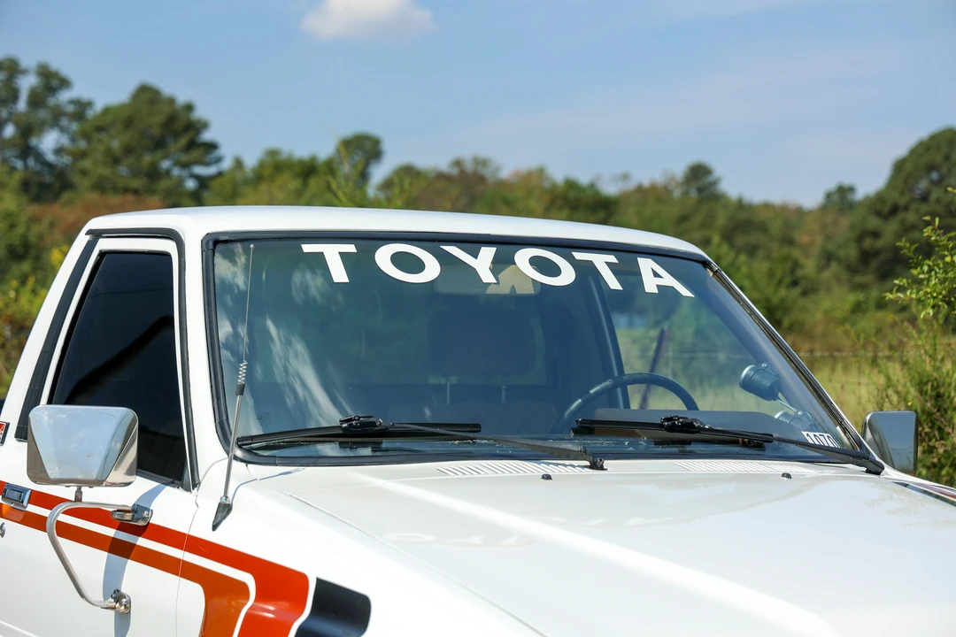 1986 Toyota Hilux 4th Gen - Image 20 of 31