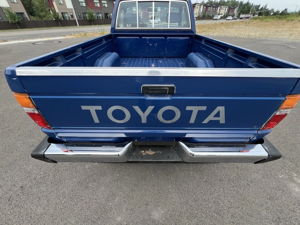 1986 Toyota Hilux 4th Gen - Image 21 of 21