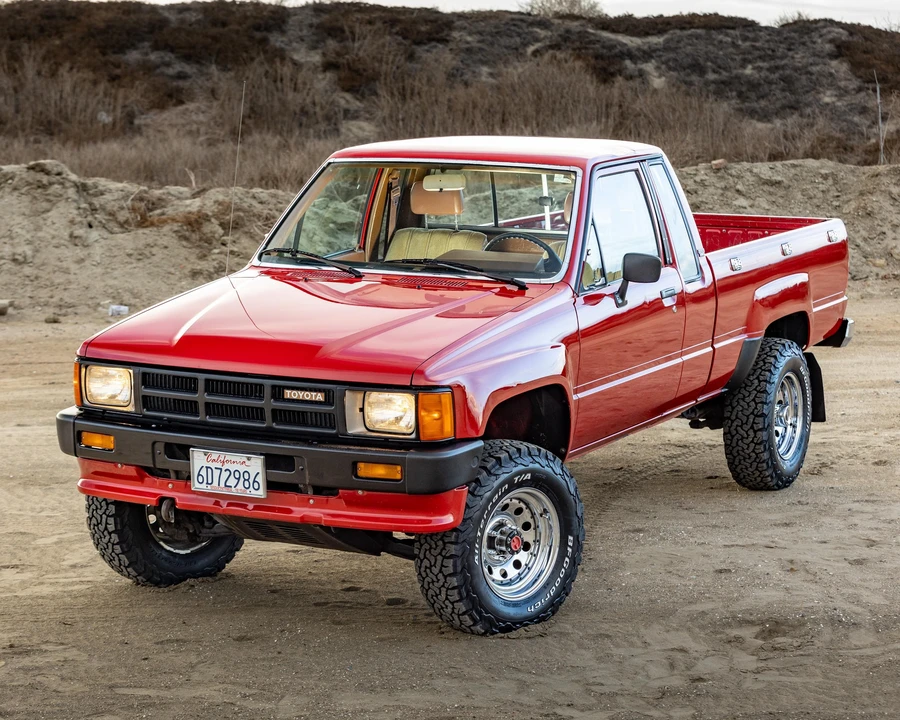 1986 Toyota Hilux 4th Gen - Image 15 of 31