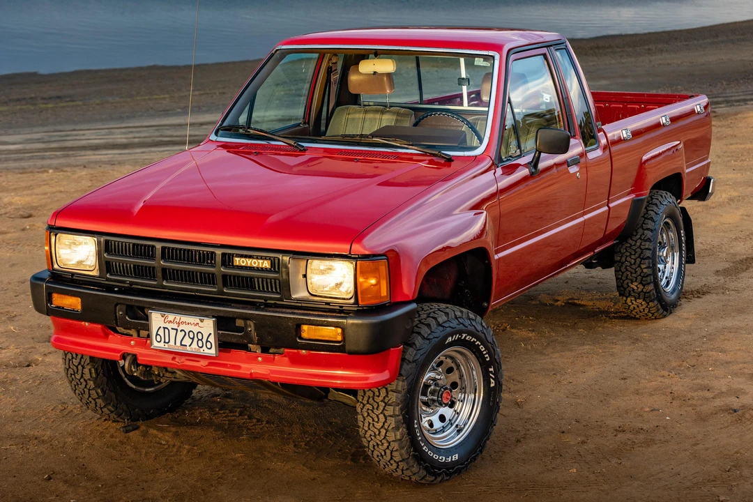 1986 Toyota Hilux 4th Gen - Image 19 of 31
